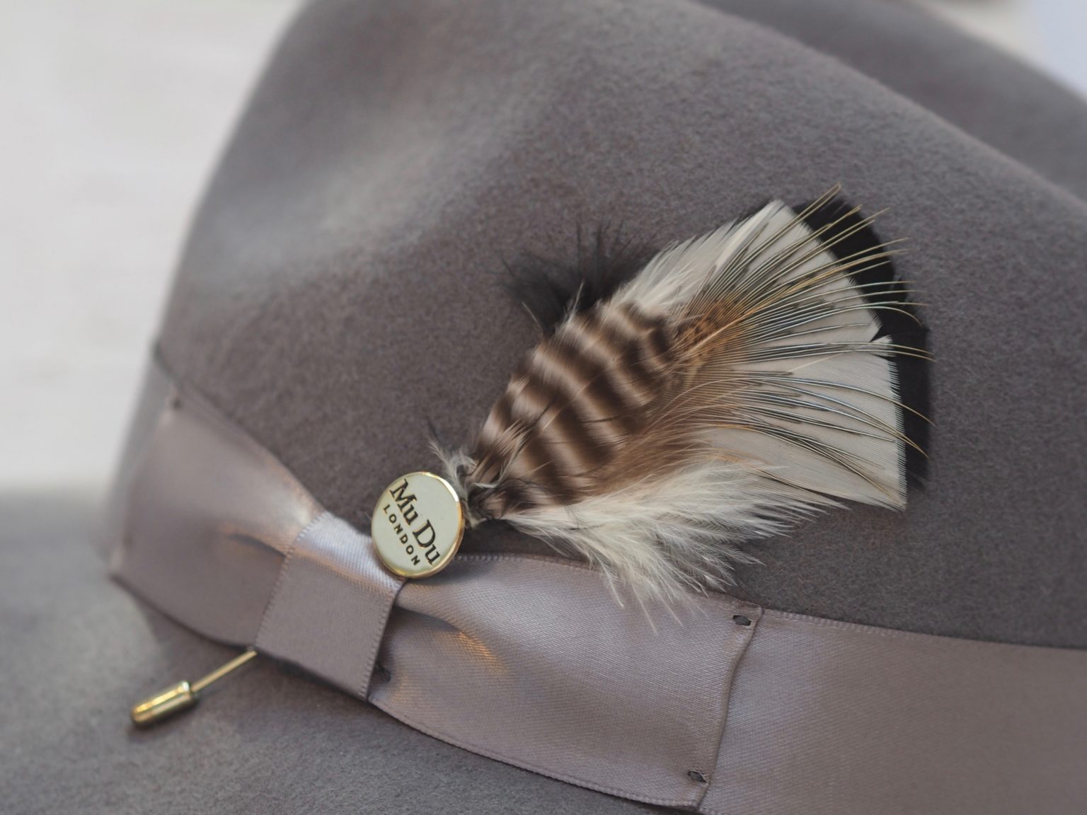 Curlew Feather Hat Pin - MU DU London